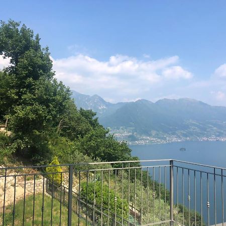 Parzanica La Villetta In Residence Con Piscina E Vista Lago מראה חיצוני תמונה