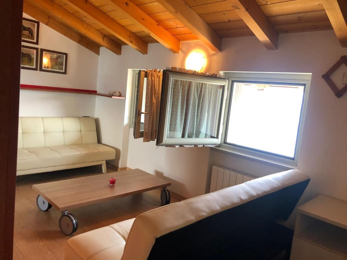 Parzanica La Villetta In Residence Con Piscina E Vista Lago מראה חיצוני תמונה